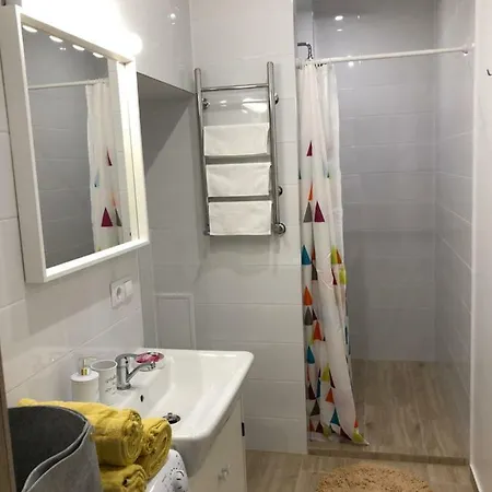 Pernavas Park & Bed Apartament