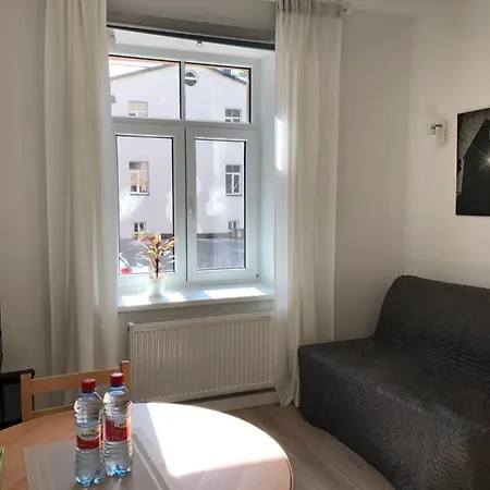 Pernavas Park & Bed Apartman Riga